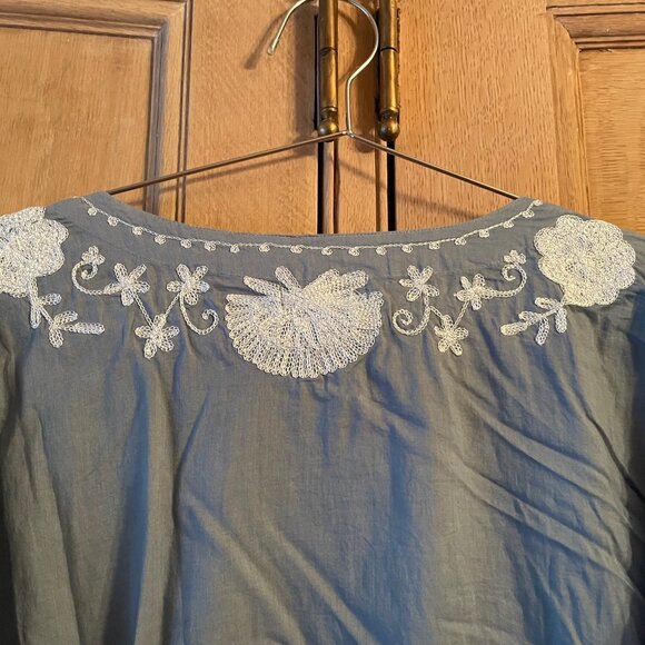 Beautiful Blue and White Embroidered Swim Cover-up, Size M - Picture 4 of 5
